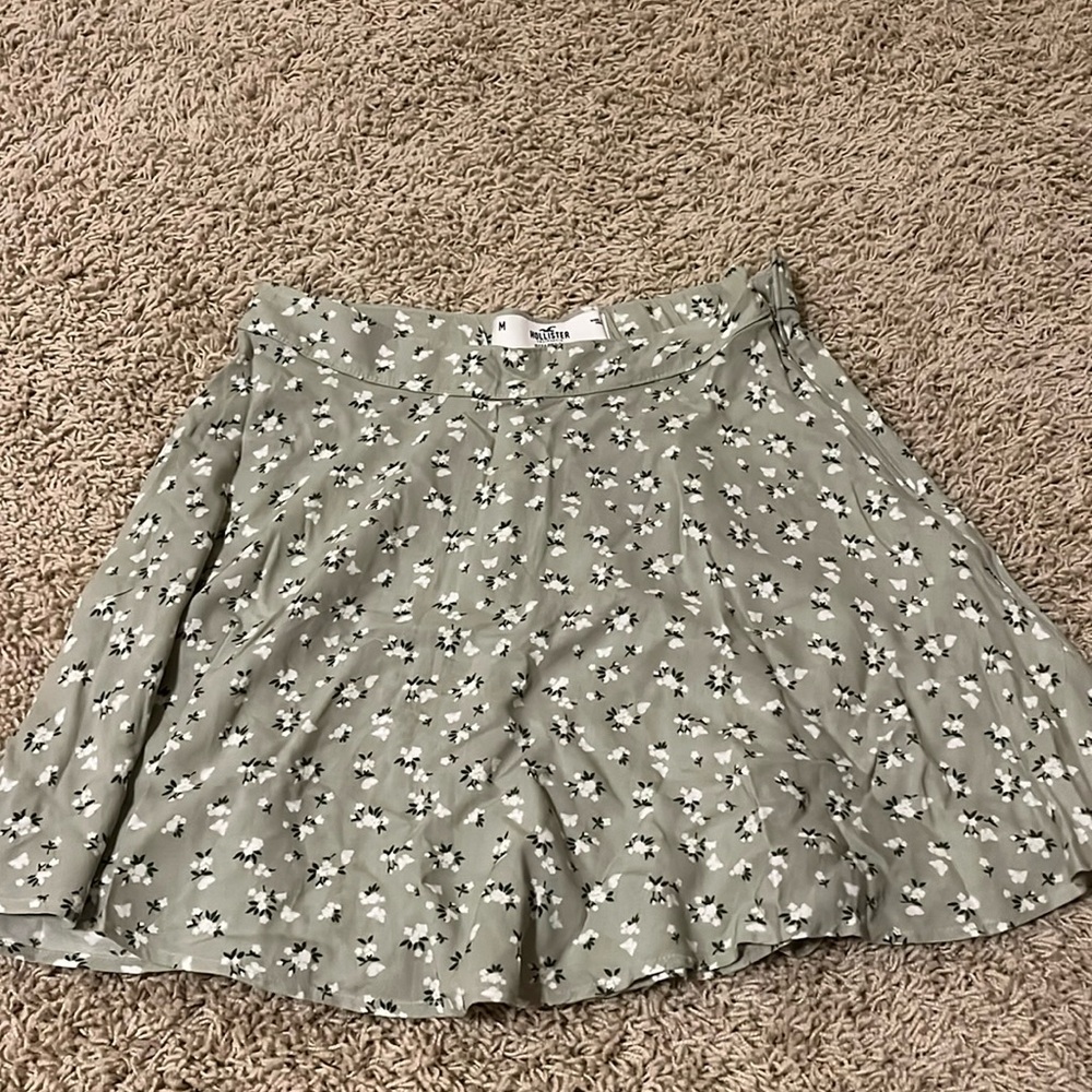 Hollister Skirt